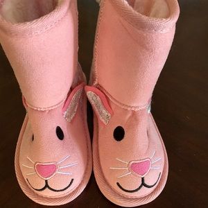 Muk Luk toddler size 10 Rabbit Boots